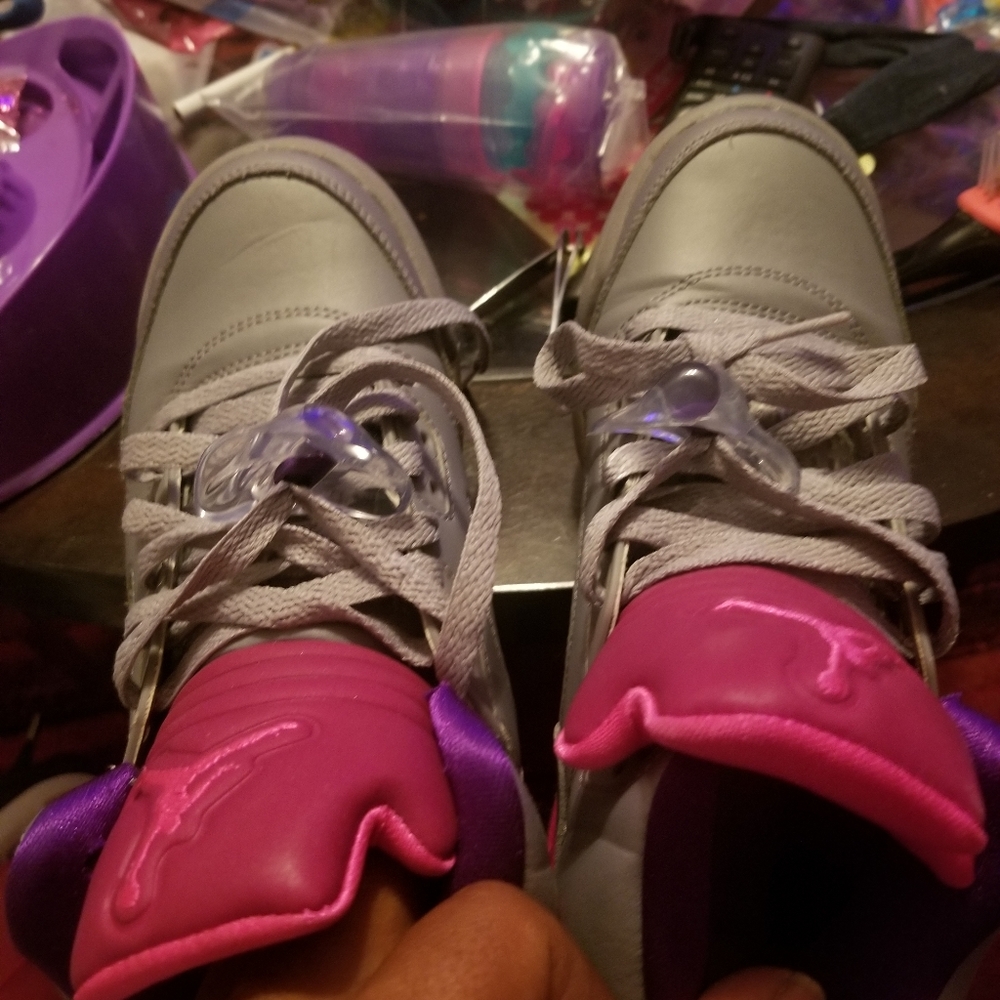 Jordan 5 - Picture 2 of 2